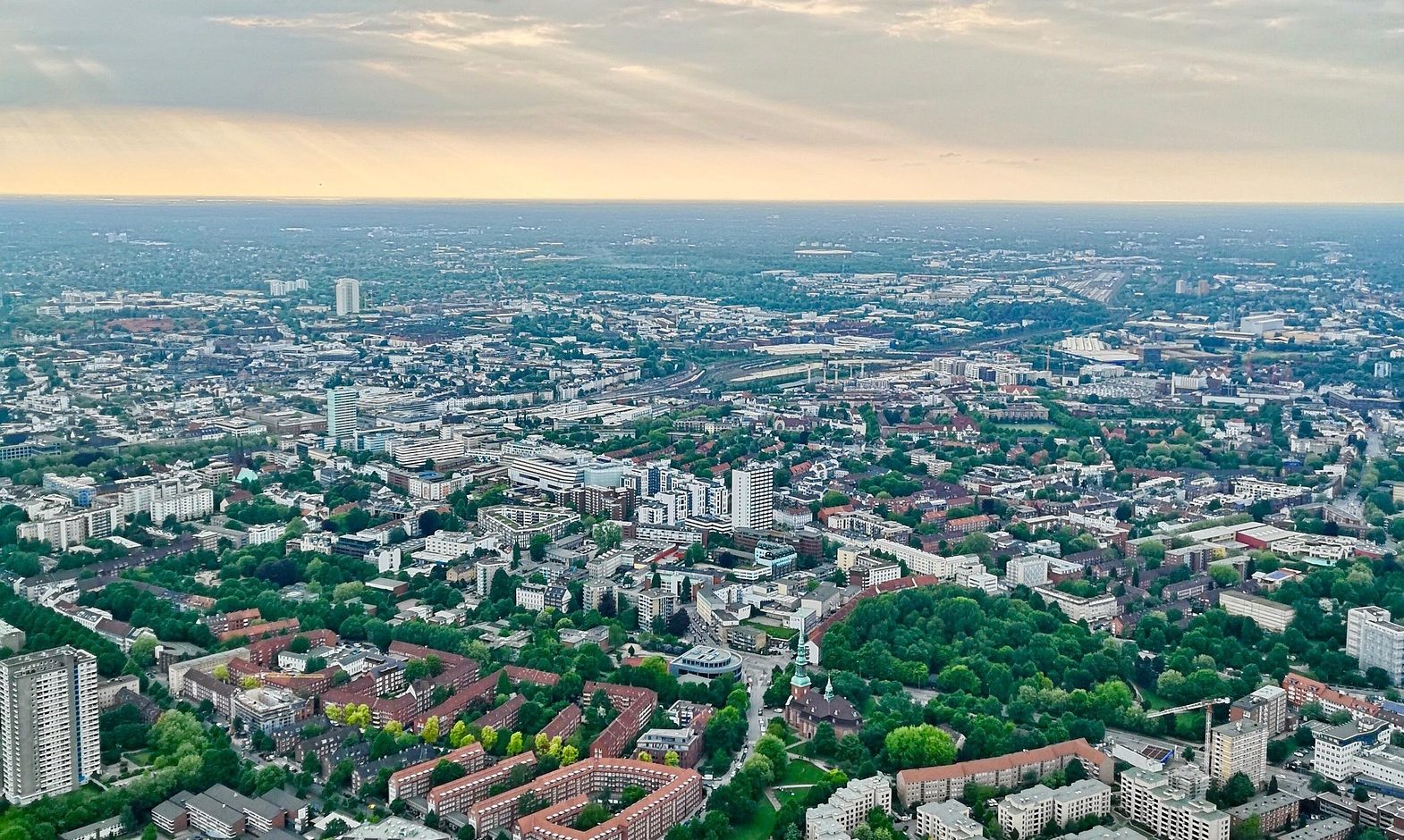 MeshCore enables reliable long-distance communication for large community networks MeshCore enables reliable long-distance communication for large community networks