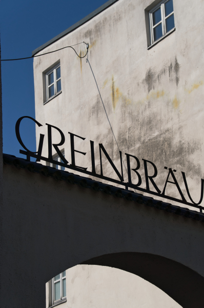 Sigma 56mm f1-4 on Sony a6100 04041