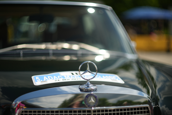 Biotar-inspired TTArtisan 75mm f1.5 A7C03337, the 300 SEL 6.3 accelerated in 6.5 seconds from 0 to 100 km/h and was able to keep up with many sport cars at that time