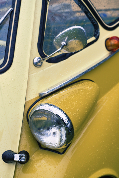 Biotar-inspired TTArtisan 75mm f1.5 A7C04264, the BMW Isetta was produced from 1955 to 1962