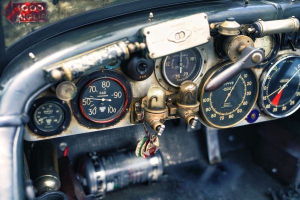 Zeiss Batis Distagon 40mm f2 CF A701898