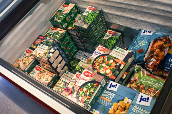 Japan China Korea USA Canada classic lens visit Munich Germany A7 09090