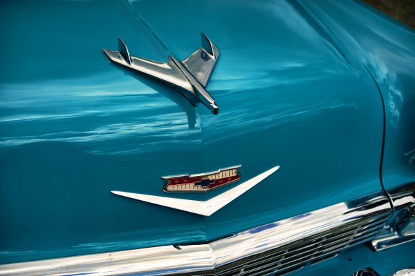 Carl Zeiss Vario Sonnar 28-85mm f3.3-4 A7C05410, Chevrolet Bel Air 1955