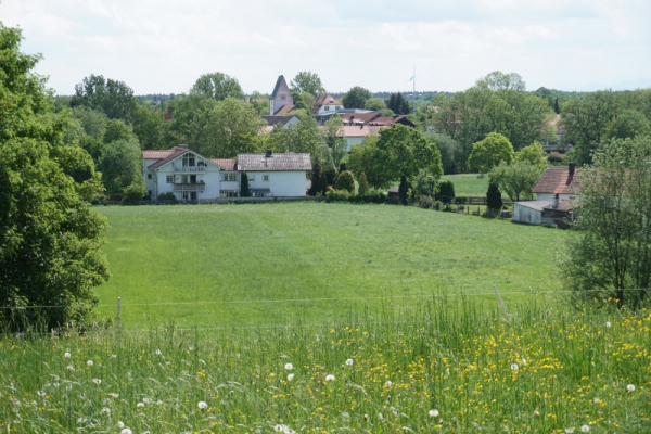 Church-SELP1650-75mm-800px