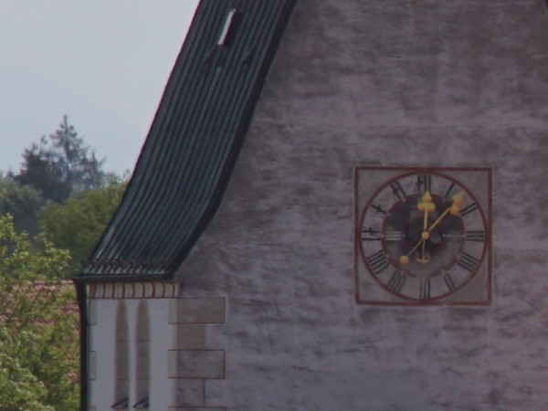 Church-Vivitar-70-210-crop-800x600px