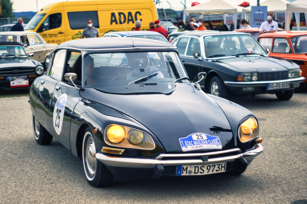 Helios 44M-4 58mm f2 on Sony a7ii full-frame camera A7-06478