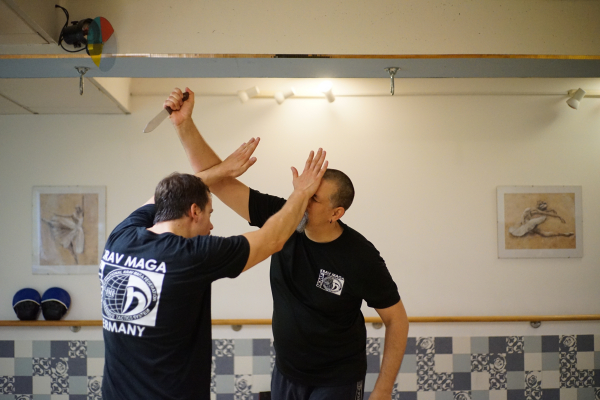 Krav Maga Munich Germany Zeiss Batis 85mm f1.8 lens 2020-01-18-10-47-36 A7 02091