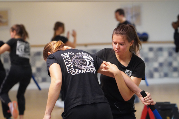 Krav Maga Munich Germany Zeiss Batis 85mm f1.8 lens 2020-01-18-11-05-59 DSC01878