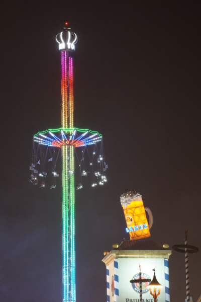 DSC07828 Viltrox 85mm f1.8 lens night image Octoberfest Munich