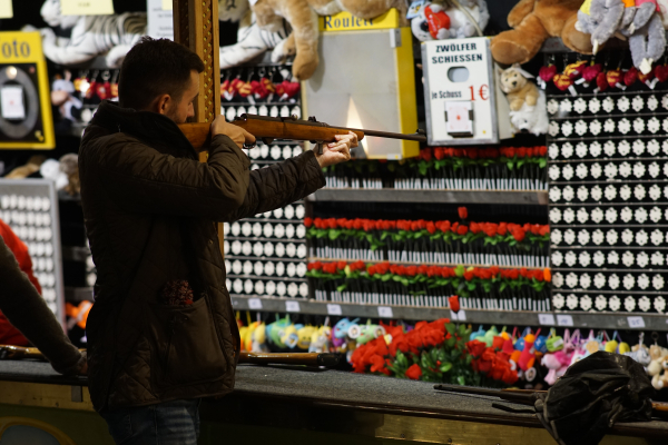 DSC07854 Viltrox 85mm f1.8 lens night image Octoberfest Munich